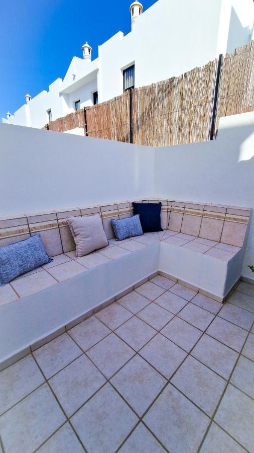 Two-bedroom With Two Large Terraces Apartamento *